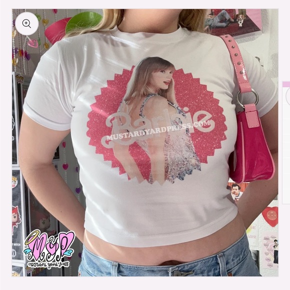 Tops - Taylor Swift Baby Tee